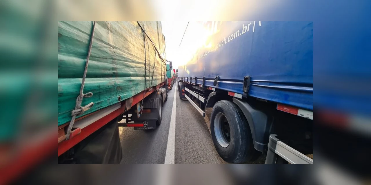 Greve dos caminhoneiros inicia sem bloqueios em rodovias