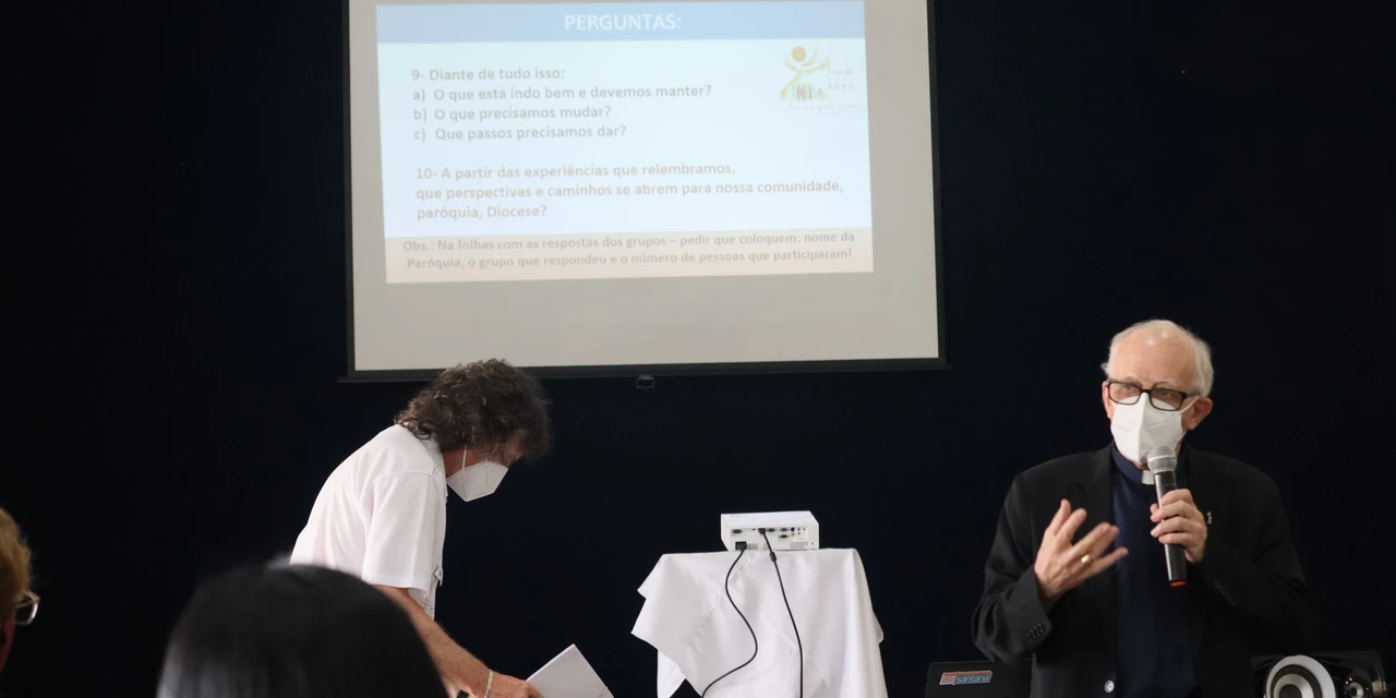 Sínodo 2023 é detalhado aos responsáveis pela Ação Evangelizadora na Diocese de PG