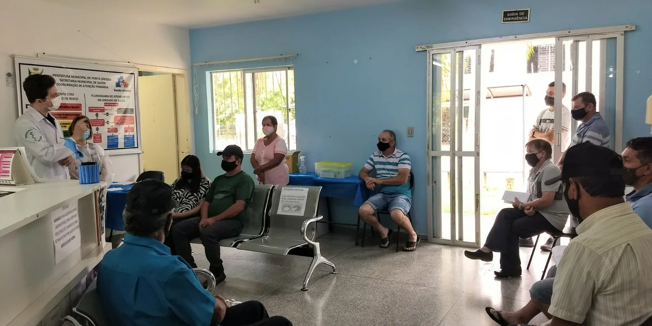 Fotos: Saúde de PG realiza mais de 3600 atendimentos em ação do Novembro Azul