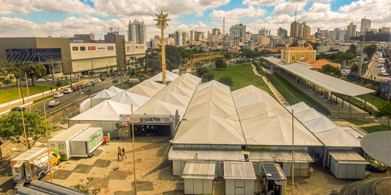 Lonas utilizadas na Expo&Flor são doadas para projeto ambiental