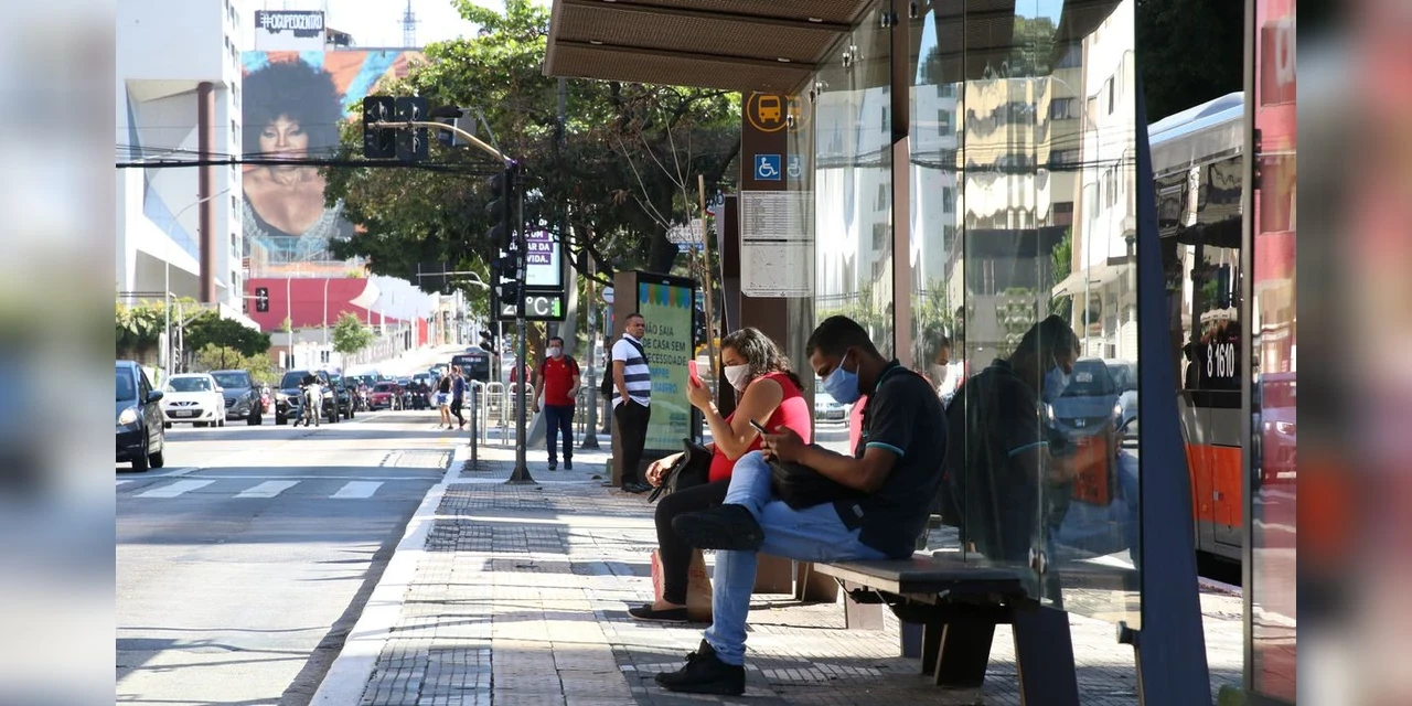 São Paulo anuncia flexibilização do uso de máscaras ao ar livre a partir de 11 de dezembro