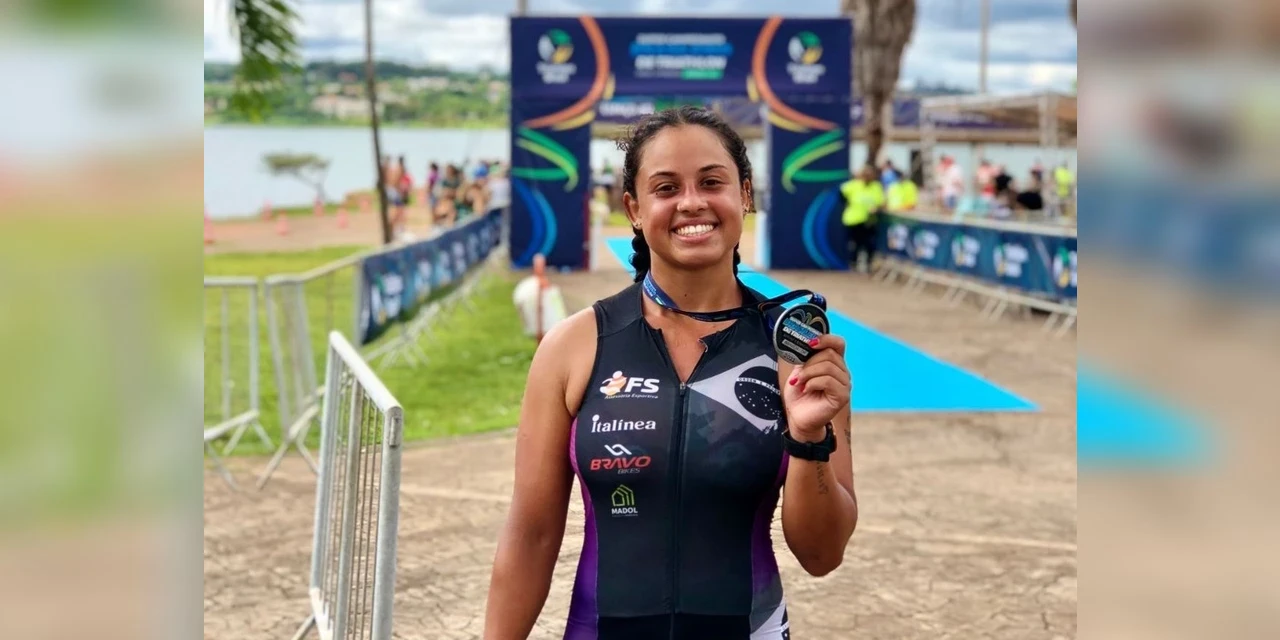 Jovens atletas de PG sobem ao pódio no Super Campeonato Brasileiro de Triathlon