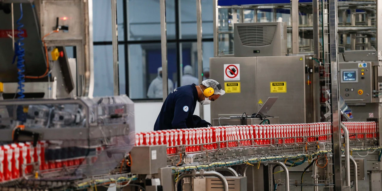 Indústria paranaense cresceu 11,2% entre janeiro e outubro de 2021, segundo IBGE