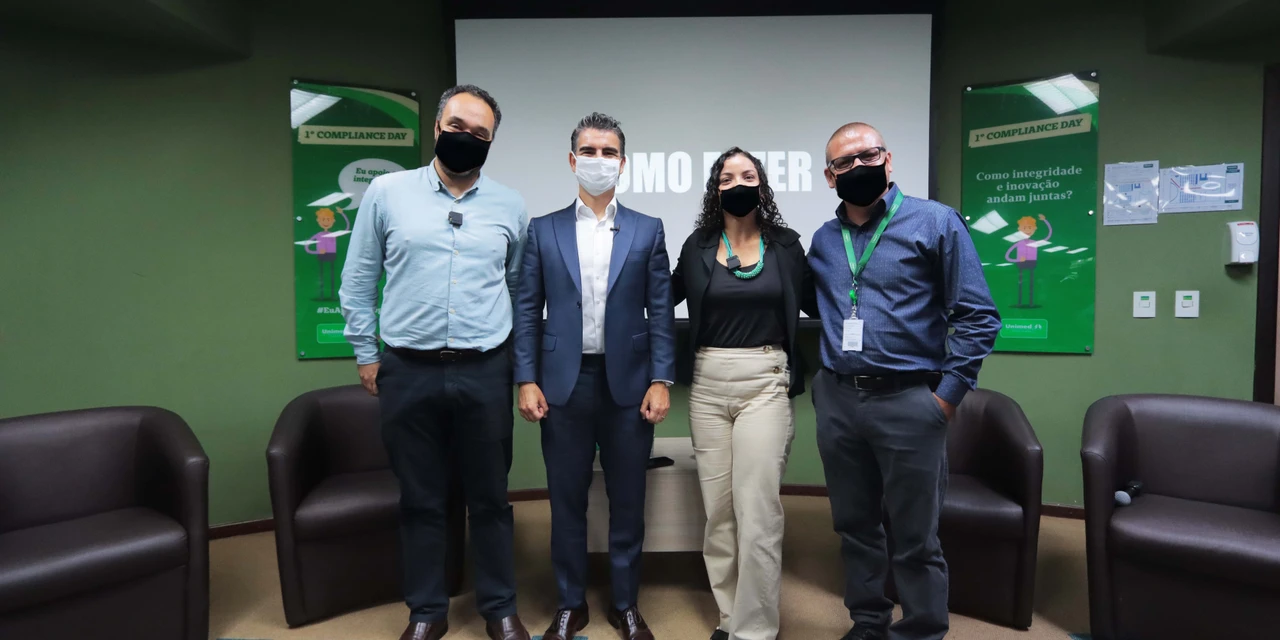 Compliance Day da Unimed Ponta Grossa conta com palestra de juiz federal