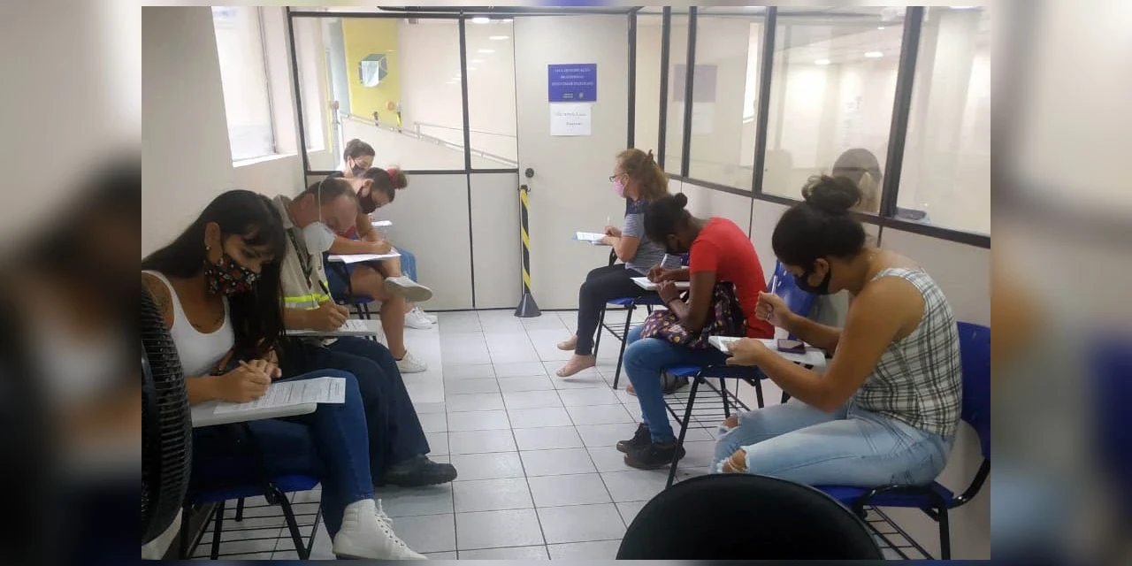 Evento na Agência do Trabalhador de PG disponibilizará bolsas de estudo