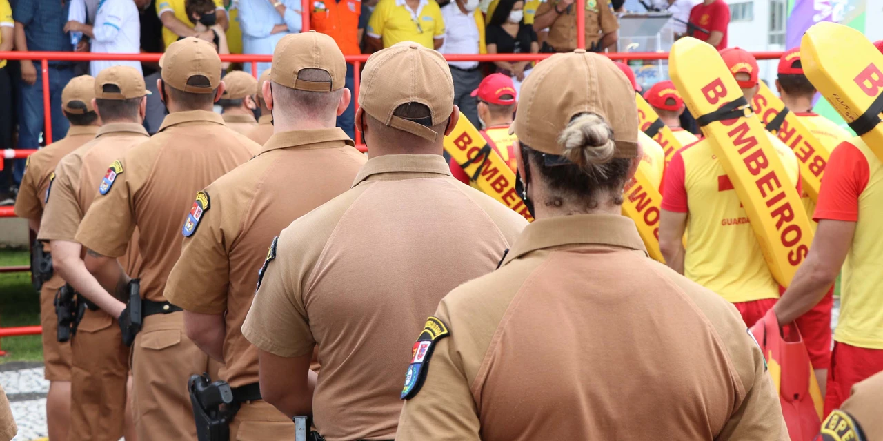 Governo lança o Verão Paraná Viva a Vida 2021/2022