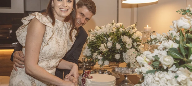 Vida & Estilo D'P: Para celebrar as ‘bodas’ de um amor que cresce e fica cada vez mais forte, por Giovana Giostri