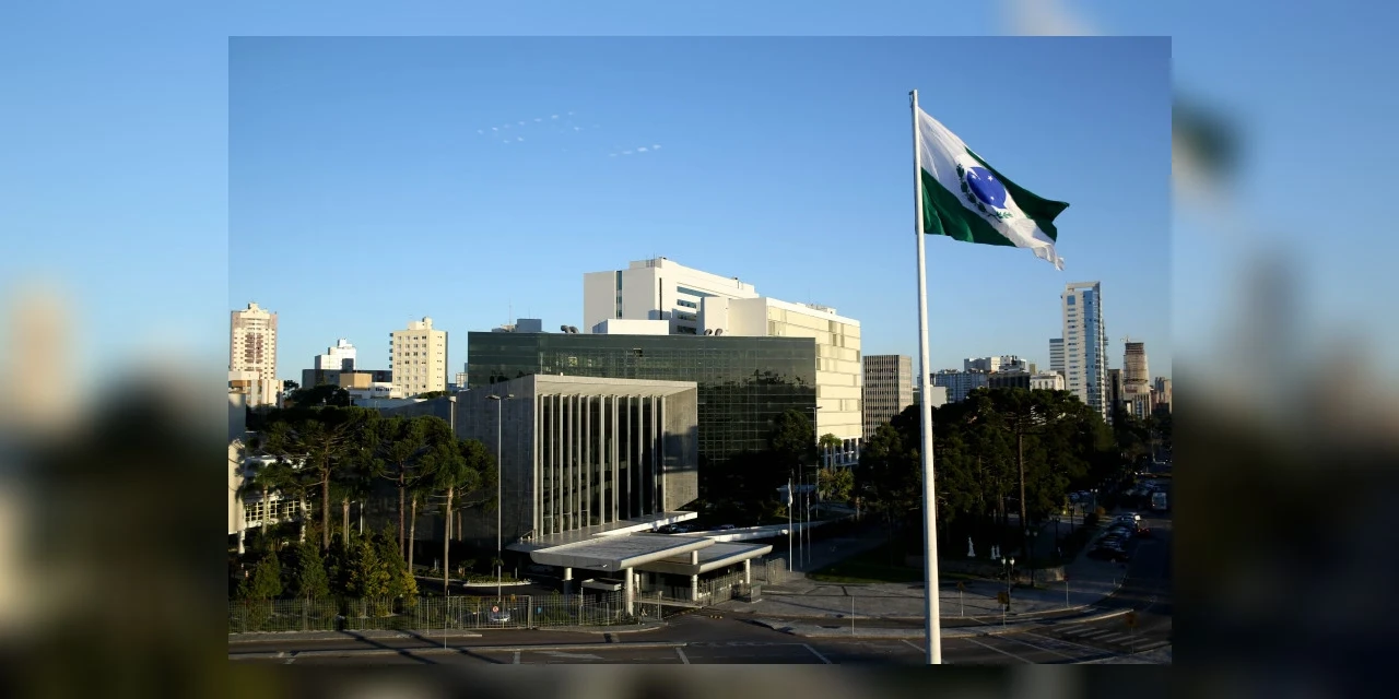 Com Títulos de Utilidade Pública, Assembleia Legislativa do Paraná beneficia população