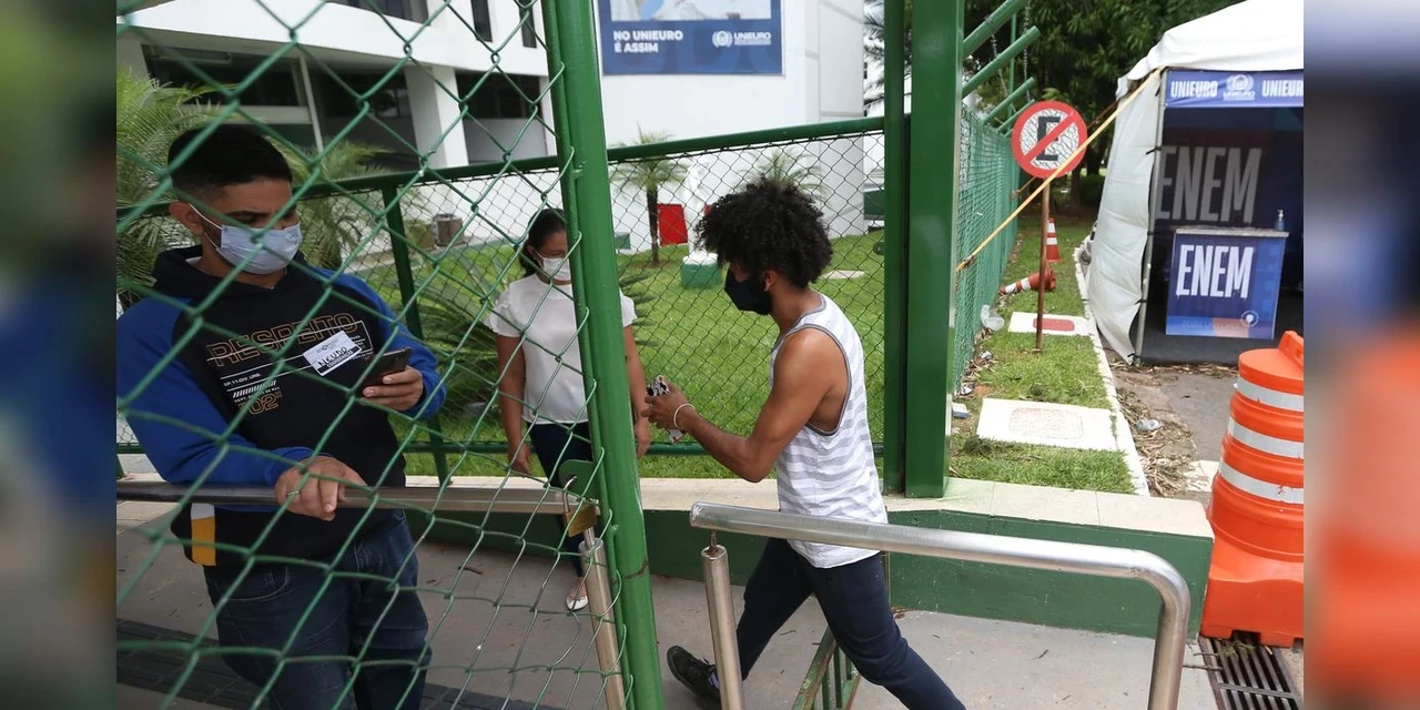 Reaplicação do Enem começa neste domingo (9)