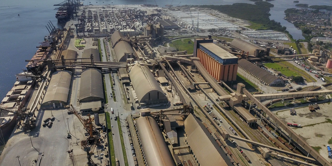 Corredor Leste de Exportação de Paranaguá registra alta de 56% na produtividade em dezembro