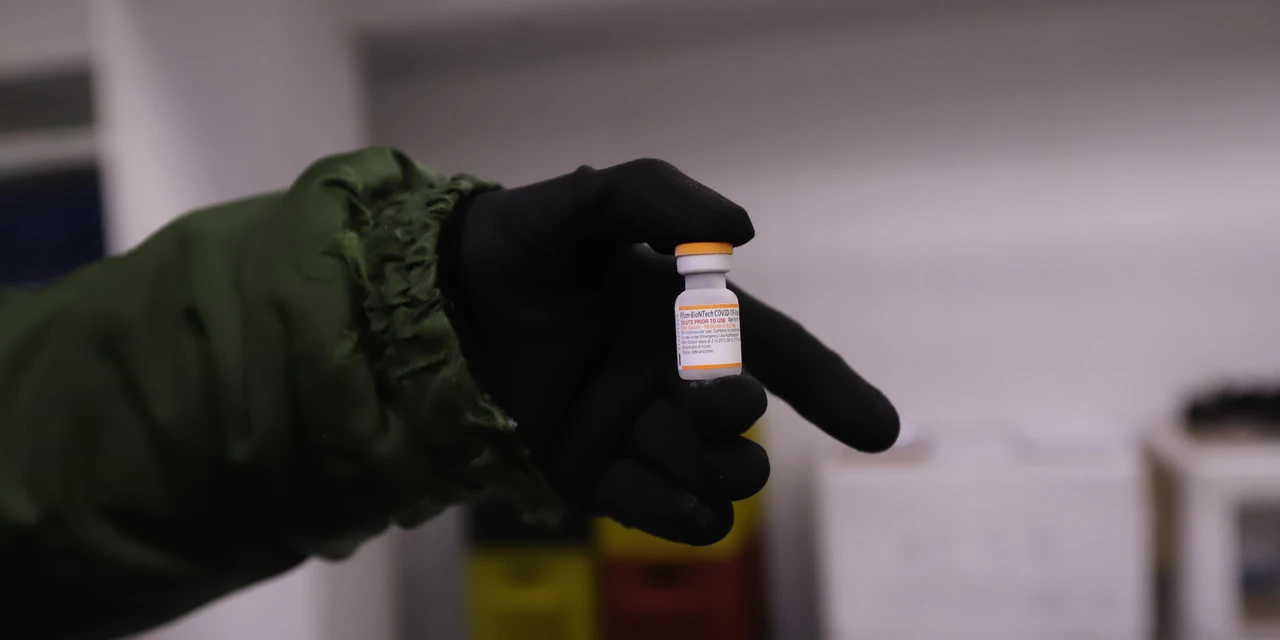 Primeiro lote de vacinas contra Covid-19 para crianças chega ao Paraná