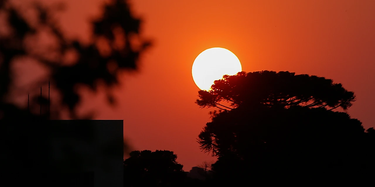 Onda de calor segue no Sul e temperatura pode chegar a 40º em SC
