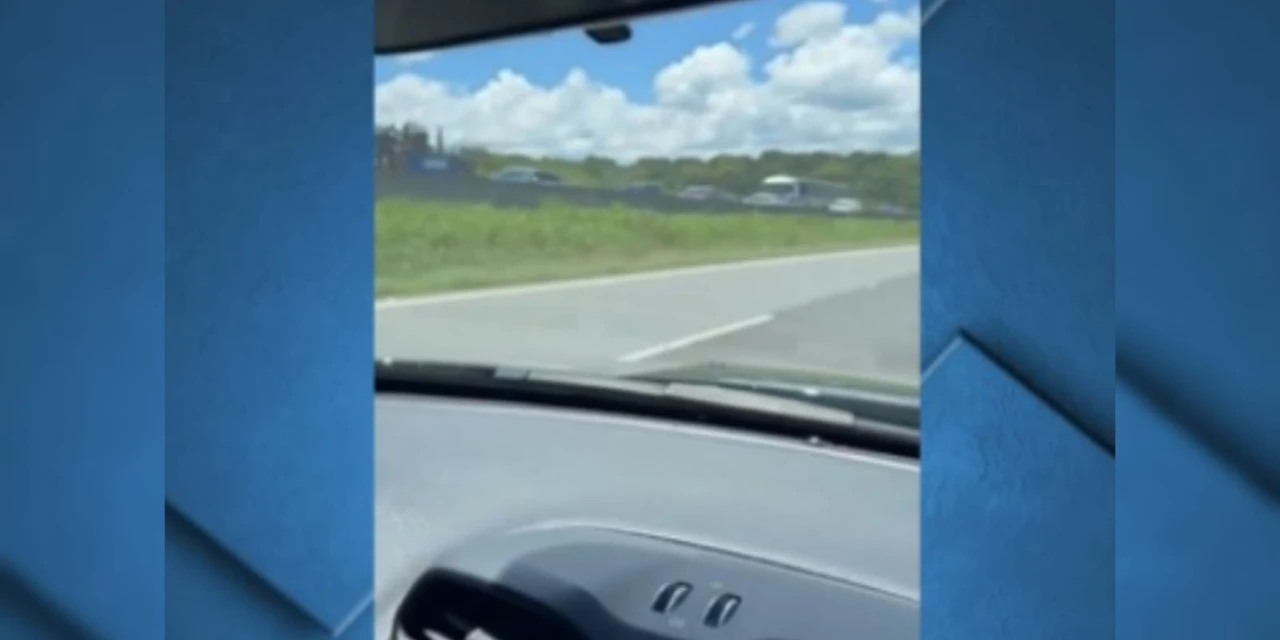 Acidente complica trânsito na BR-277 sentido Ponta Grossa; veja o vídeo