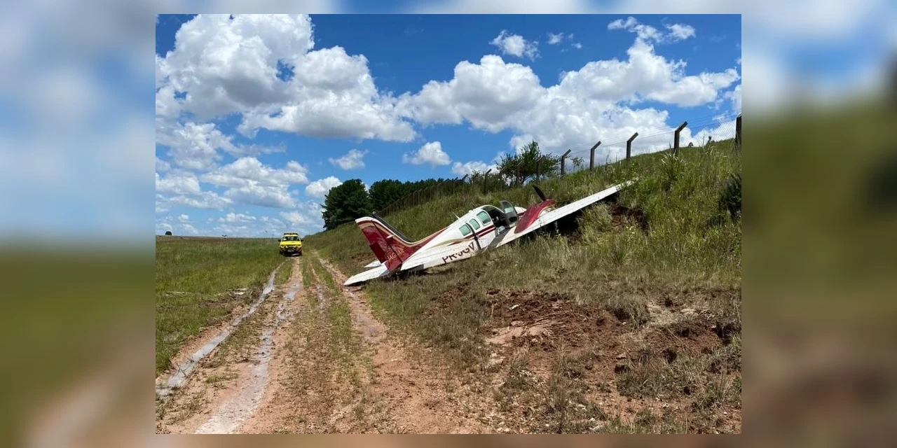 No Paraná, piloto faz pouso forçado após aeronave apresentar falha em um dos motores