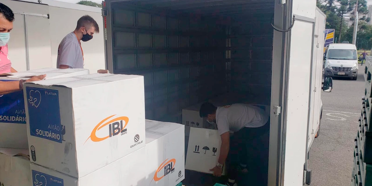 Saúde recebe novo lote de doses pediátricas e inicia distribuição de 110 mil vacinas aos municípios