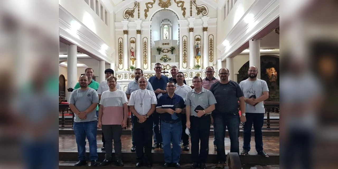 Regional de Presbíteros abre reuniões de 2022 em Castro