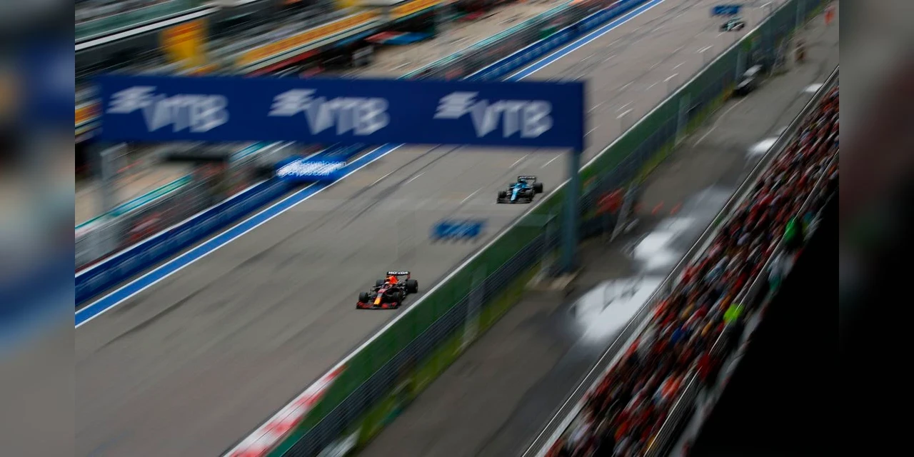 Fórmula 1 cancela GP da Rússia na temporada de 2022