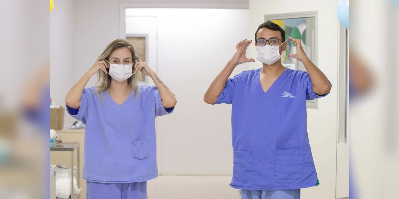 Hospital Universitário reforça a importância do uso correto da máscara