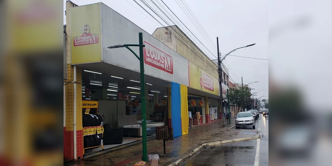 Rede de lojas MM manifesta apoio à nação ucraniana