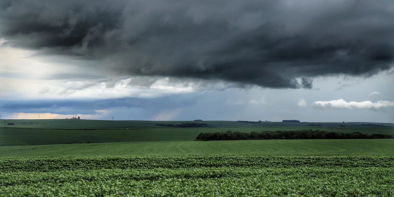 Fevereiro encerra com chuvas abaixo da média no Paraná