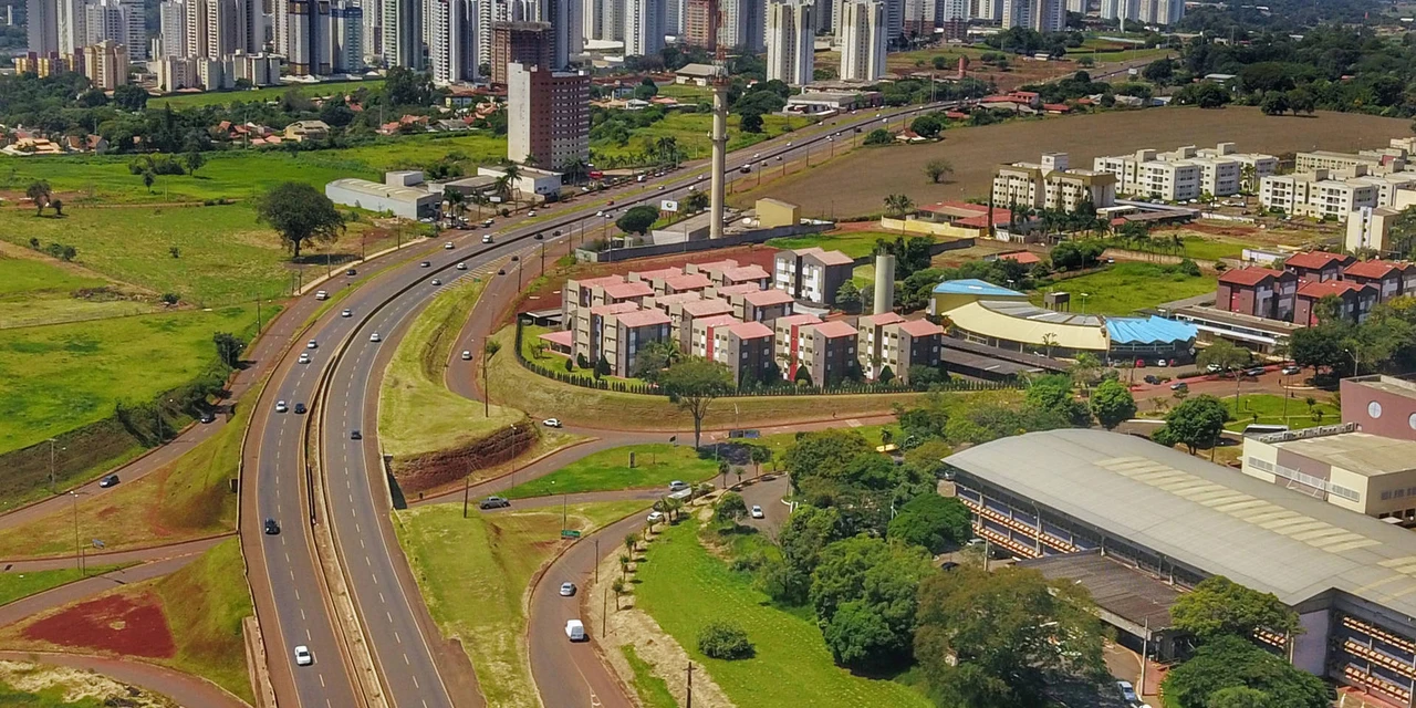 Prefeitura de cidade do PR demite dentista que apresentou atestados médicos por 19 anos