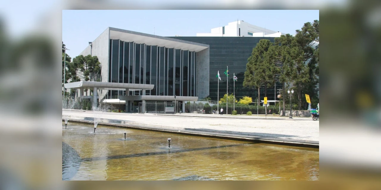 Violência obstétrica representa 23% das denúncias na Procuradoria da Mulher da Assembleia Legislativa do Paraná