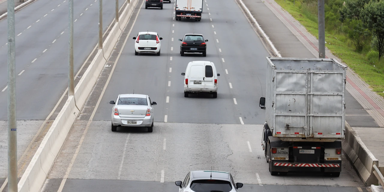 Terceira parcela do IPVA das placas 7 e 8 vence nesta terça-feira