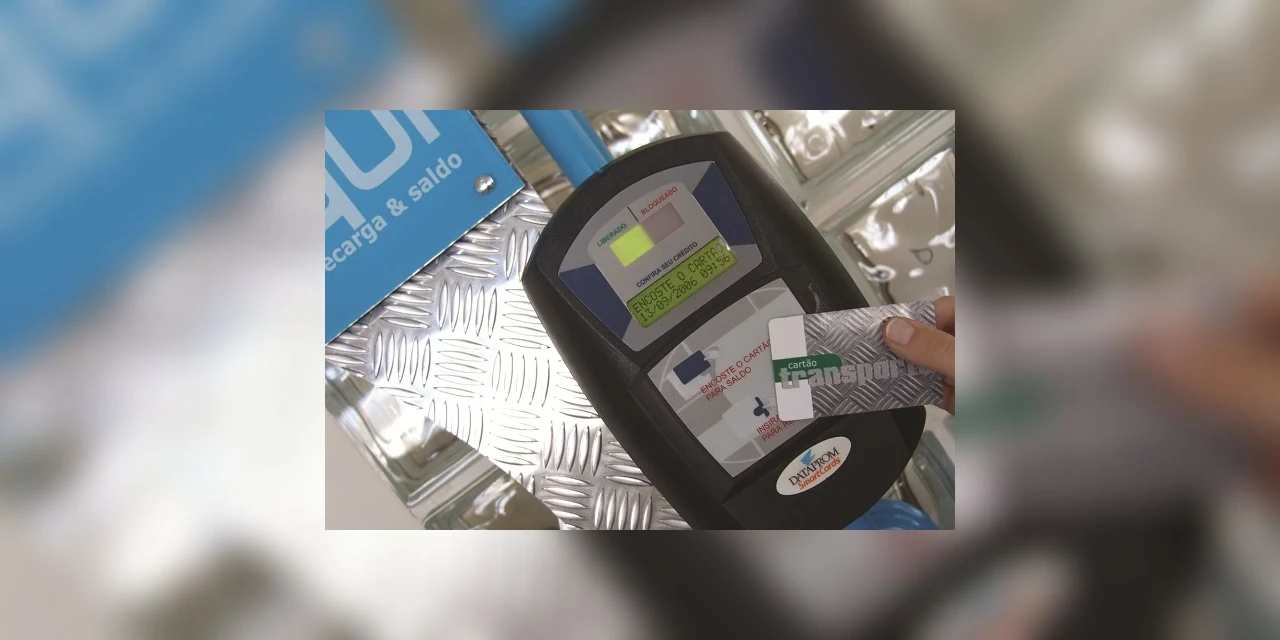 Prefeitura orienta estudantes sobre liberação do Passe Livre e Meia Passagem