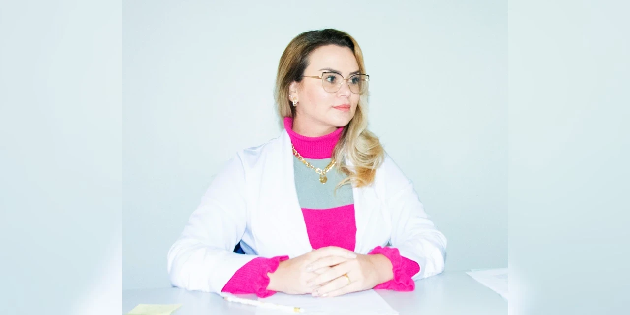 Elisangela nomeia nova Secretária de Saúde de Carambeí