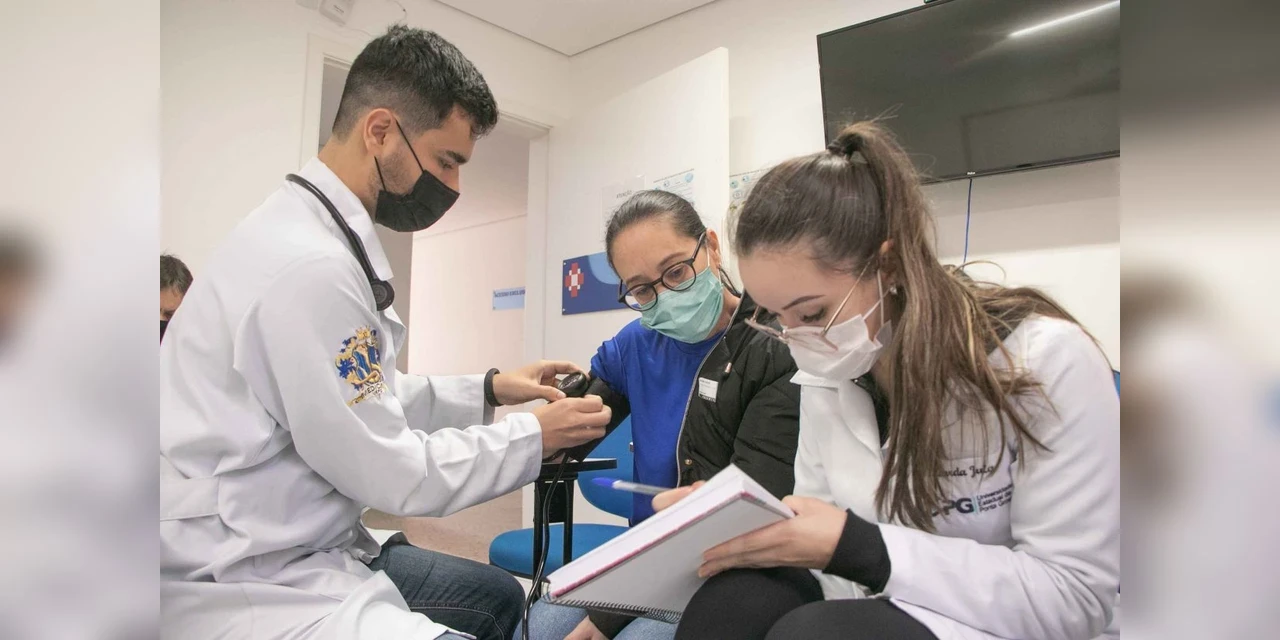 UEPG inicia atendimento em ambulatório de tratamento ao tabagismo no Hospital Universitário