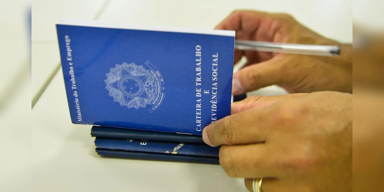 Desde 2019, mais de 15 mil adolescentes já foram beneficiados pelo Jovem Aprendiz no Paraná