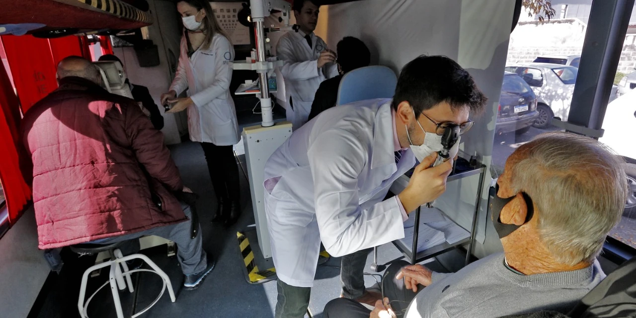 Comboio da Saúde realiza exames de catarata nesta segunda e terça em PG