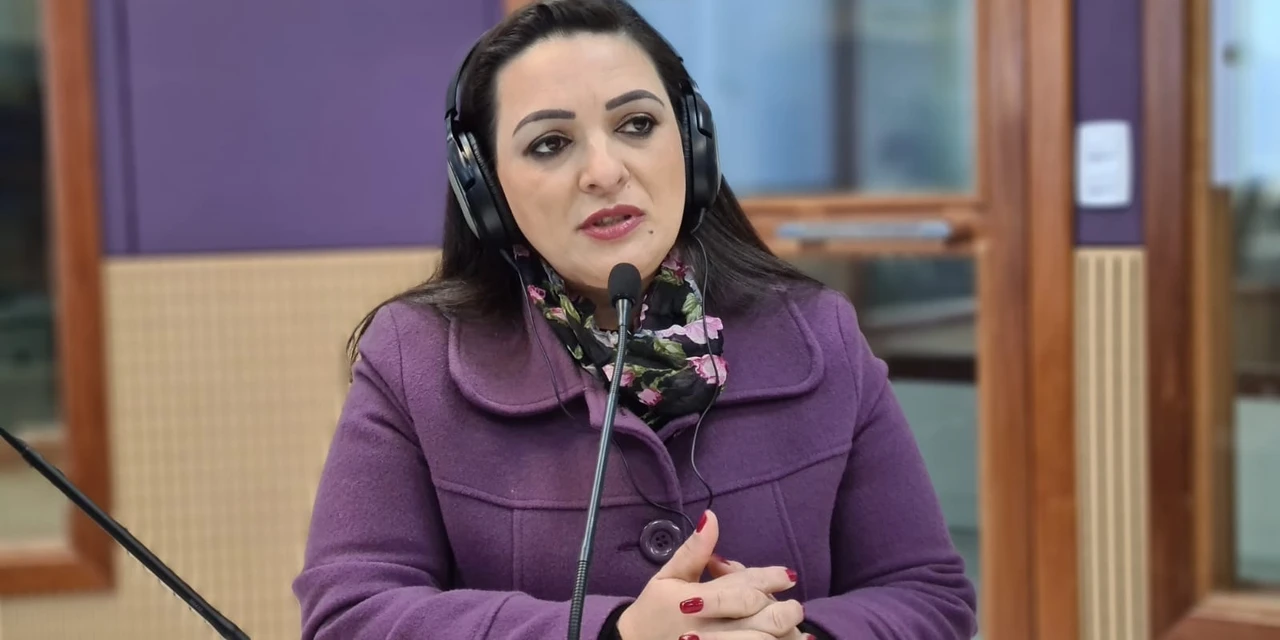 "Estamos no meio de duas grandes cidades e não queremos ser esmagados por elas, queremos crescer junto", destaca Elisangela Pedroso, prefeita de Carambeí