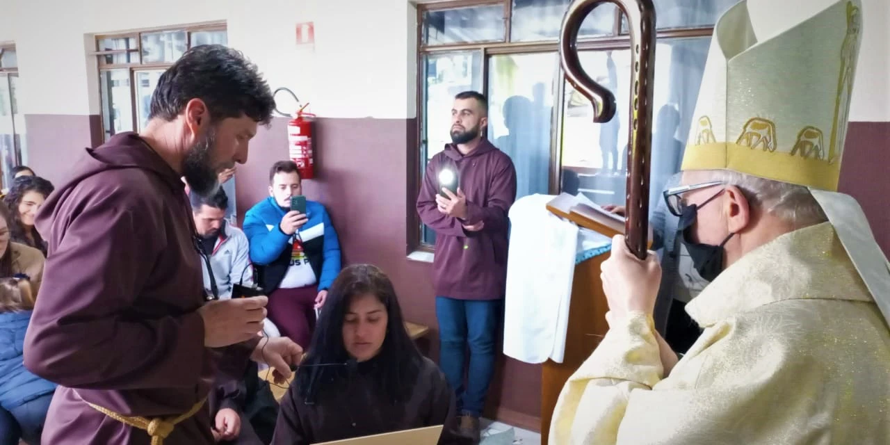 Comunidade católica que atende pessoas em situação de rua nos Campos Gerais completa dez anos