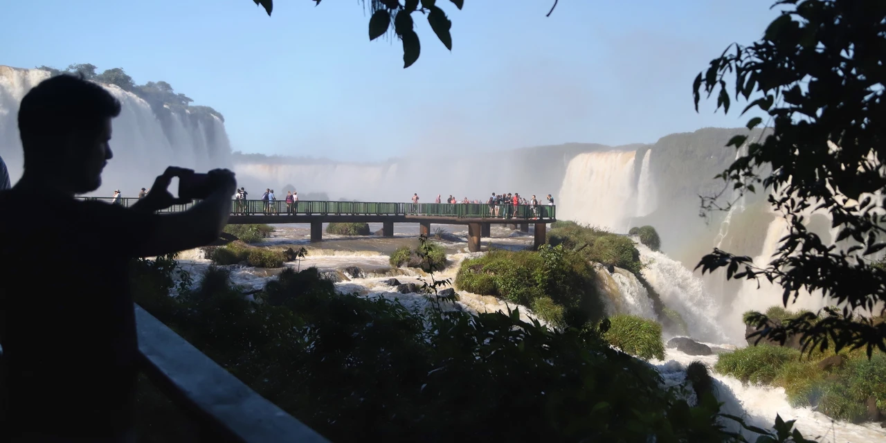 Turismo registra crescimento de 7,4% em abril no Paraná, aponta IBGE