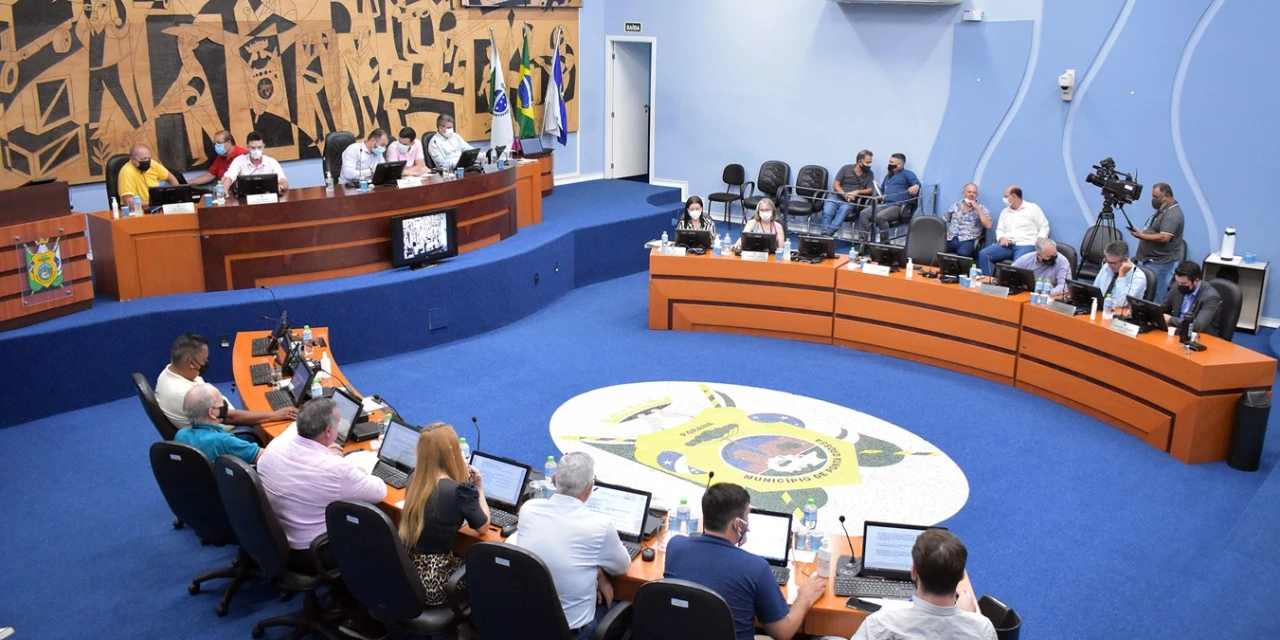 Vereadores aprovam, em primeira discussão, PL que institui auxílio alimentação aos trabalhadores do Legislativo de PG