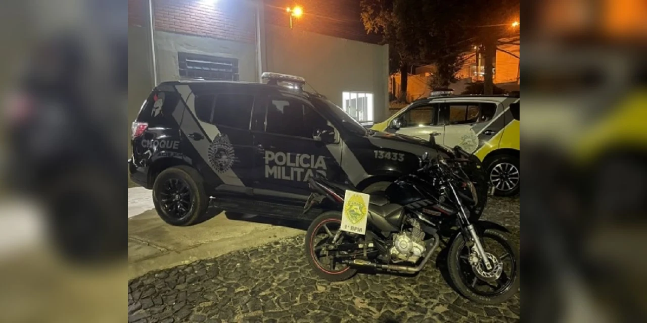 PM recupera moto roubada em bairro de PG