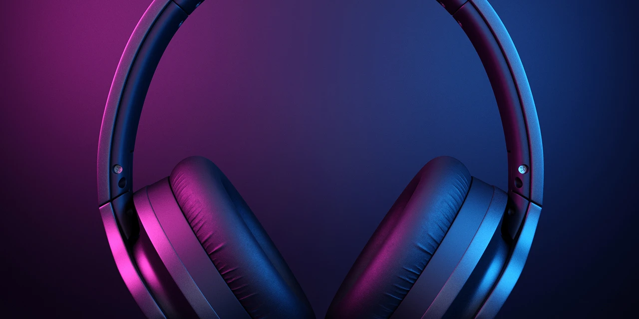 Mestre do terror ganha versão imersiva em audiolivro
