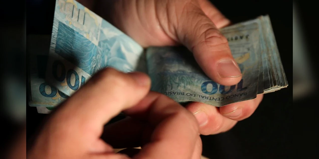 Caixa paga nesta segunda (20) Auxílio Brasil a beneficiários com NIS final 2