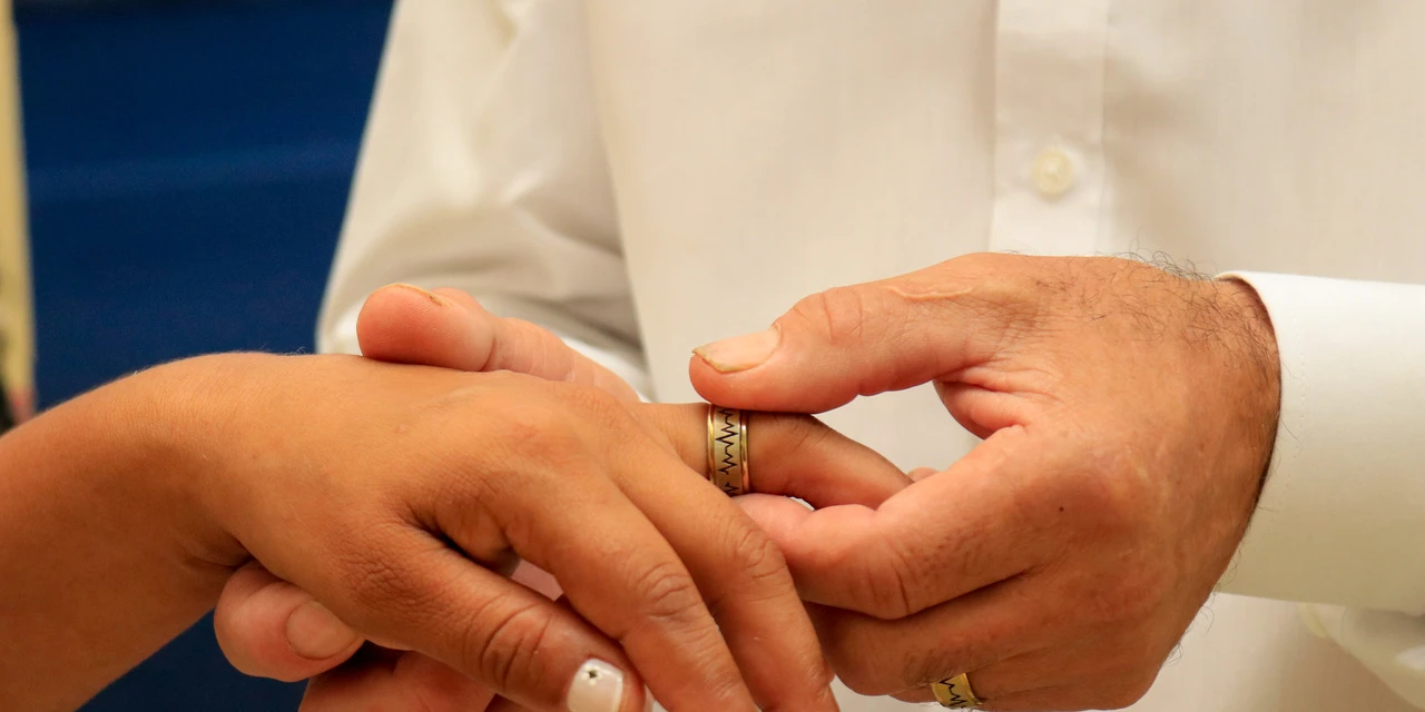 Tibagi abre inscrições para casamento coletivo