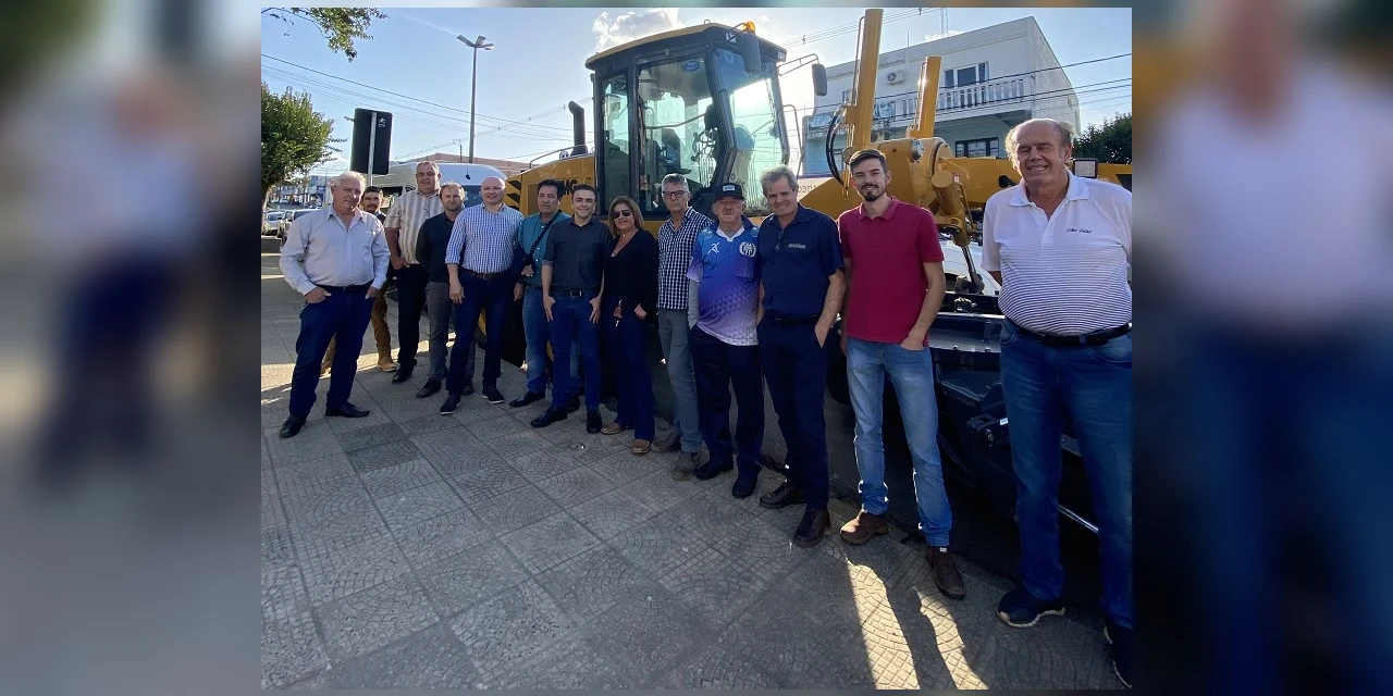 Aliel entrega recursos e equipamentos para Reserva