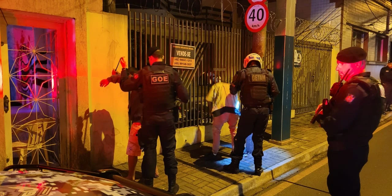 Operação notifica quatro bares de PG por irregularidades