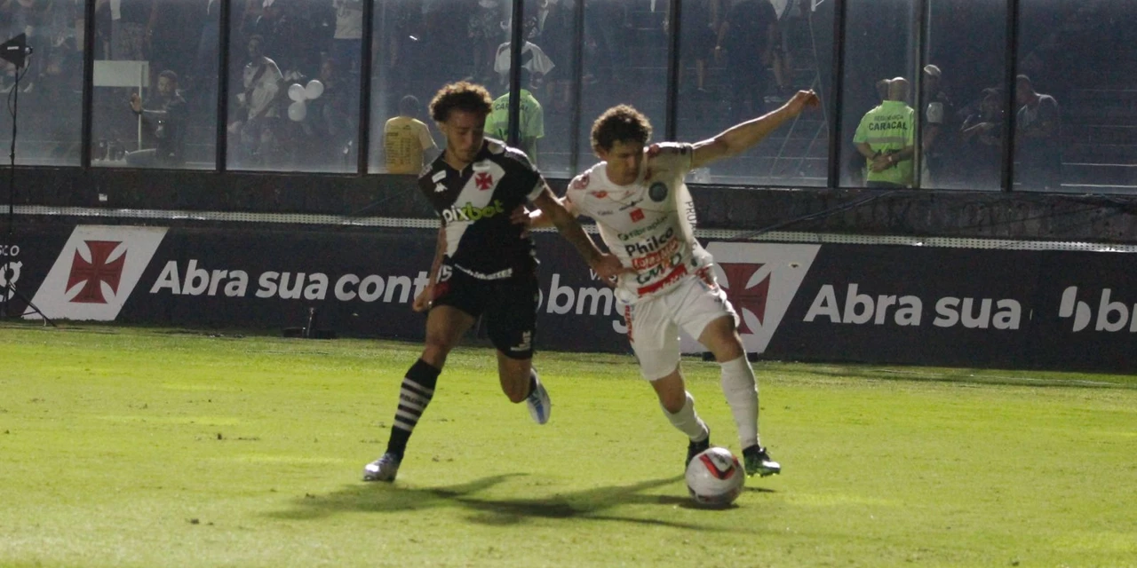 Fora de casa, Operário é derrotado pelo Vasco