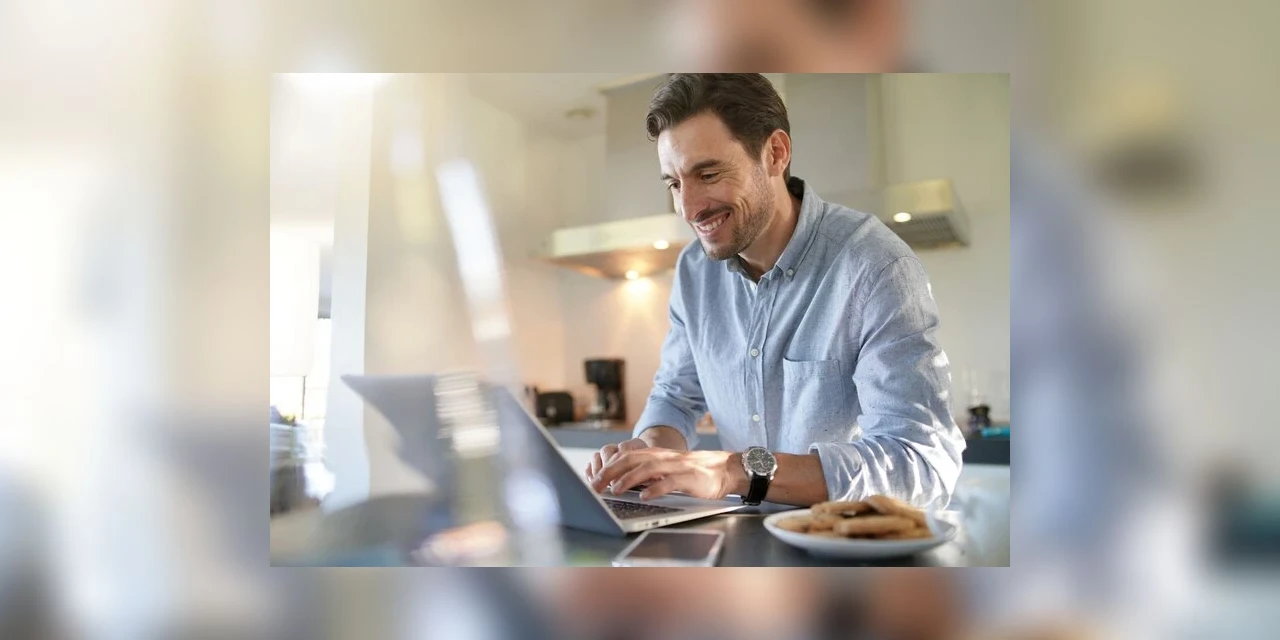 Empresas aderem plataforma de videoconferência para viabilizar trabalho híbrido