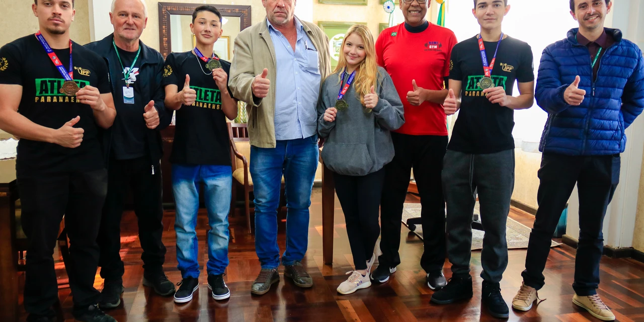 Atletas de Tibagi se destacam em Campeonato Paranaense de Powerlifting