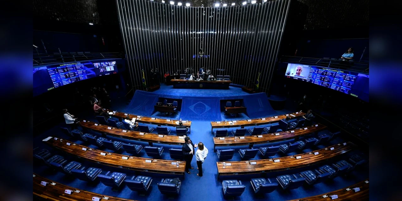 Senado aprova crédito consignado para beneficiário do Auxílio Brasil