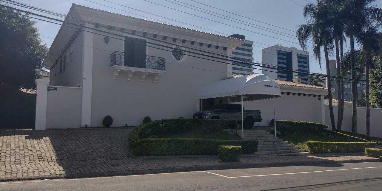 Suíte de mansão em PG será aberta ao público como balada