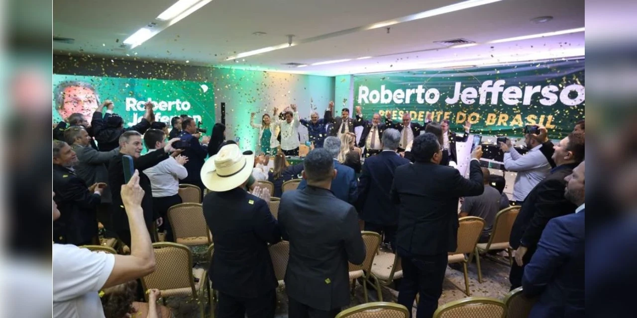 Em prisão domiciliar, Roberto Jefferson lança candidatura à Presidência