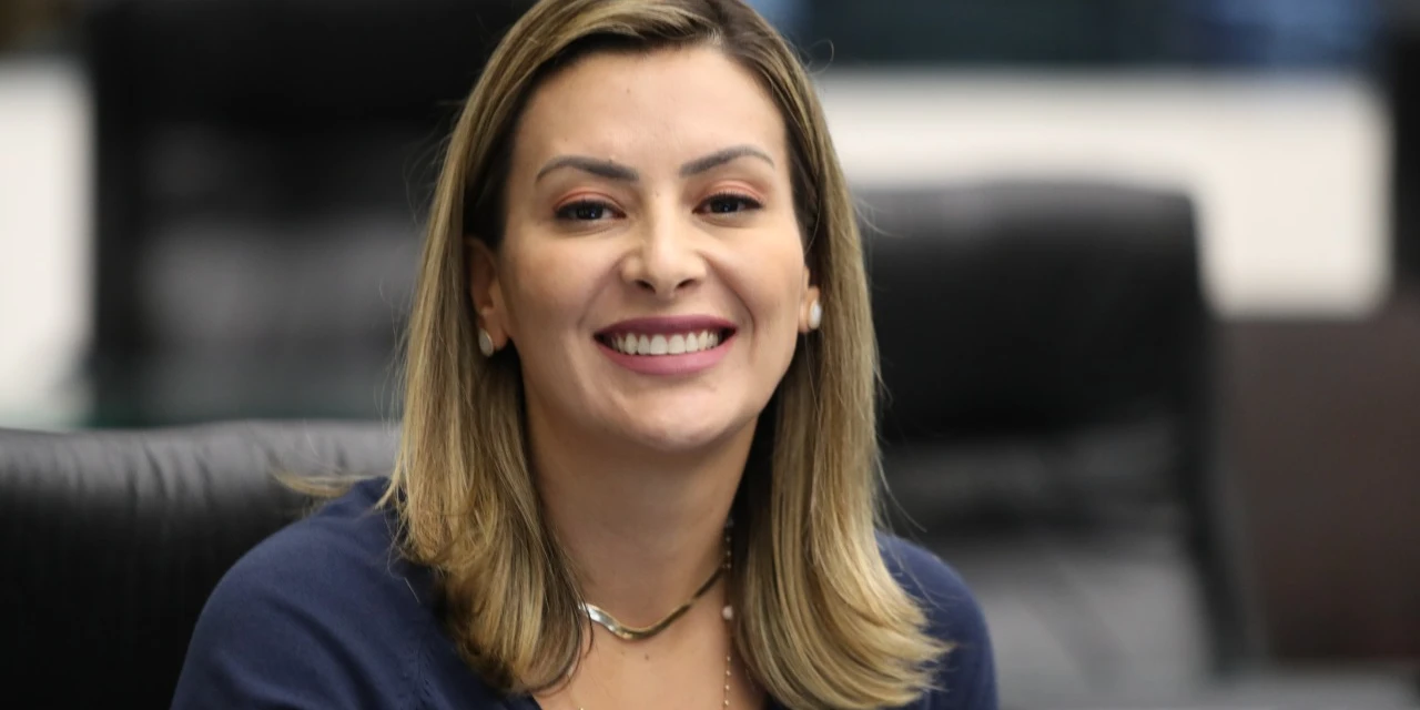 Deputada Mabel Canto comemora aprovação de dois projetos em prol das mulheres