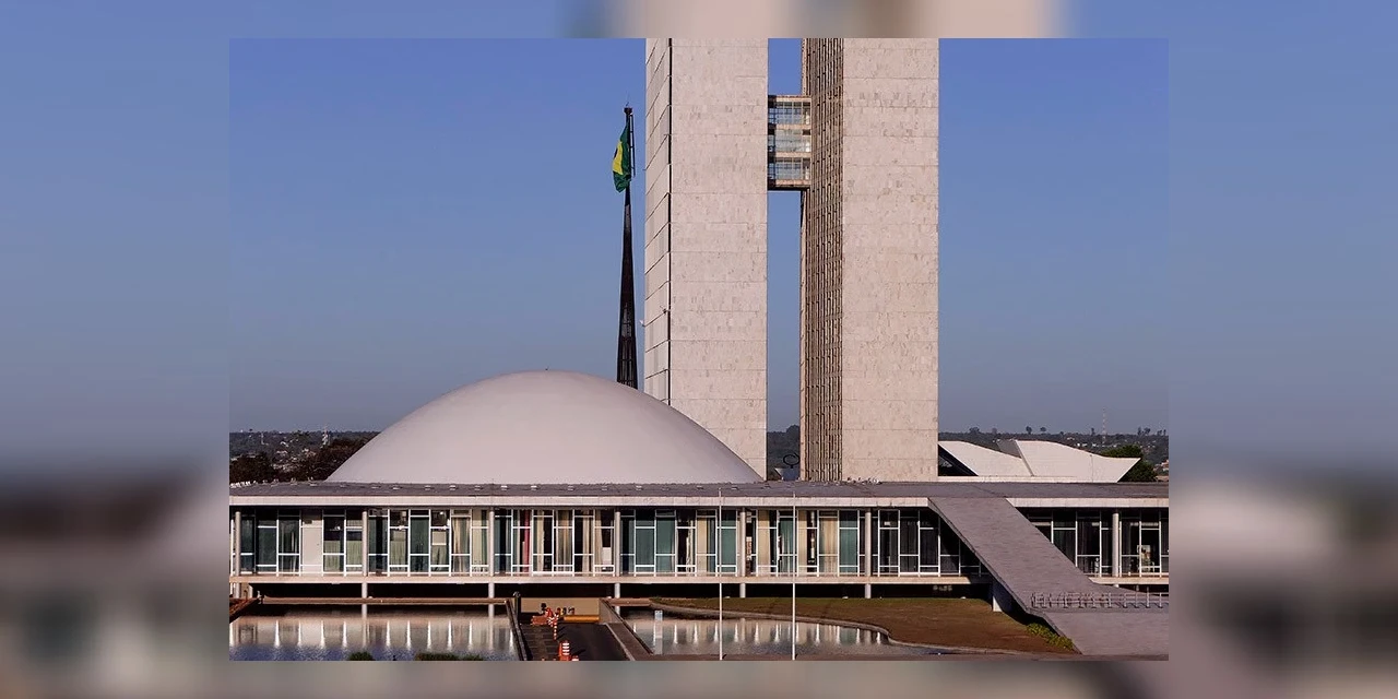 Número de candidatos ao Senado já passa de 200